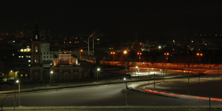 Знаменский храм, ночной городской зимний пейзаж, Барнаул