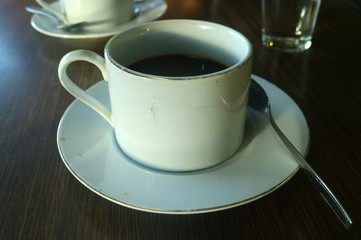 Black coffee. You can safely drink a cup of coffee every day. Black coffee is low in fat and calories and supplies a wealth of antioxidants that help protect your healthy.