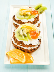 Fruit cakes