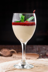 Panna cotta with mint
