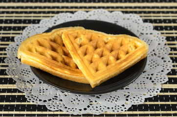 Cookies-heart on a platter.