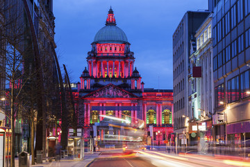 Belfast City Hall at evening - obrazy, fototapety, plakaty