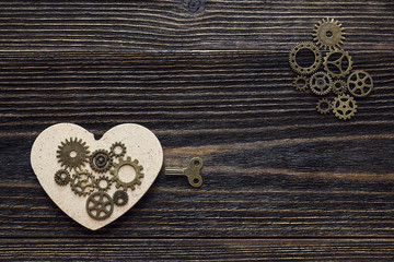 Background to the shape of hearts, the gear mechanism and a key