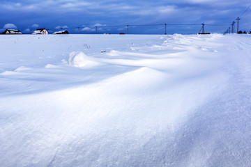 Fototapeta na wymiar Winter January landscape. Tula region. Huge snowdrifts.