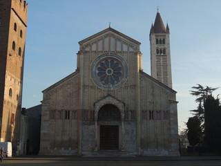 Fototapeta na wymiar Verona - Chiesa di San Zeno
