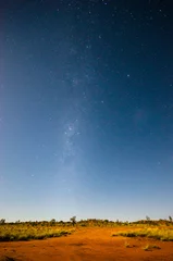 Crédence de cuisine en verre imprimé Bleu Jeans Des étoiles au-dessus du désert australien