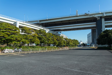 横浜　東京湾岸道路の立体交差