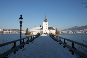 Schlosshotel Orth, winter, Gmunden