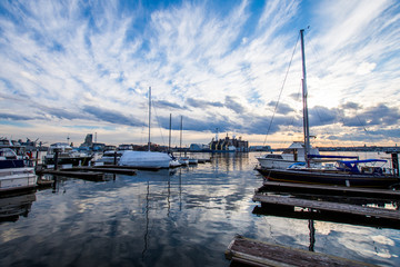 Fototapeta na wymiar Fells Point Water Front Boats in Baltimore, Maryland