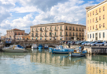 Ponte Umbertino e Darsena