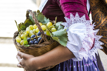 SELARGIUS, ITALIA - 2014 SETTEMBRE 14: Antico sposalizio selargino - Sardegna