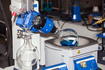 Rotary evaporator in the chemical, pharmaceutical and biotechnology industry