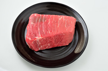 牛肉　モモブロック