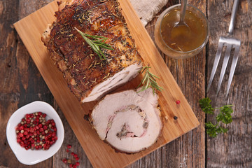 baked beef fillet with herbs