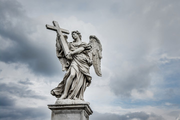 Obraz premium Holy angel with the cross, at Ponte Sant' Angelo, Rome, Italy.
