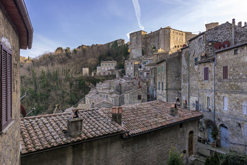 View of the historic center of Sorano, one of the tuff towns of the Maremma, Grosseto, Tuscany,...