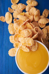 honey and corn flakes