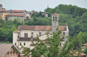 Fototapeta na wymiar The medieval castle of Cassacco - Friuli