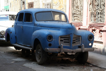 Old timer in street of Havana, Cub