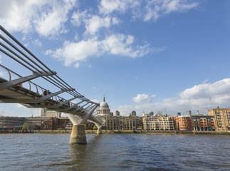 Fototapeta premium Millennium Bridge, London