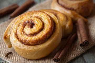 Gardinen Homemade cinnamon rolls © Maresol