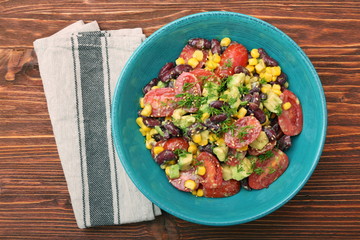 Black bean salad with avocado