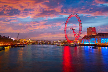 London sunset at Thames river near Big Ben