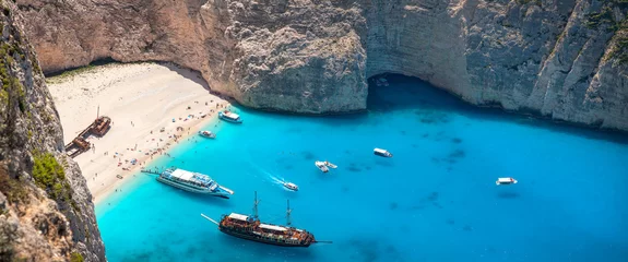 Behang Navagio Beach, Zakynthos, Griekenland Navagiostrand en schipbreuk, Zakynthos, Griekenland
