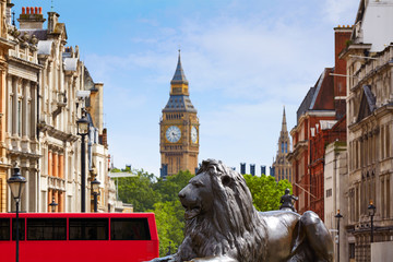 Obraz na płótnie Canvas London Trafalgar Square in UK