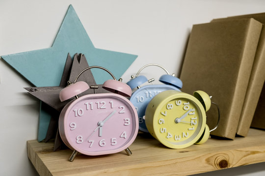 tme retro clock vintage
