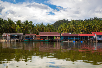 Fototapeta na wymiar Floatting village, Cambodia, Tonle Sap, Koh Rong island. Floatin