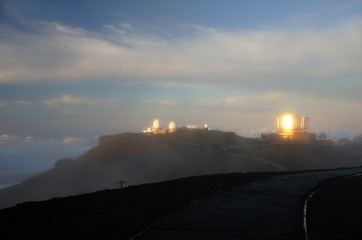 Strasse zum Mauna-Kea-Observatorium, Hawaii, USA