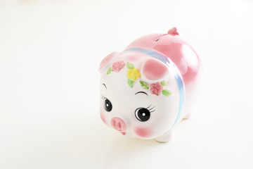 かわいい豚の貯金箱