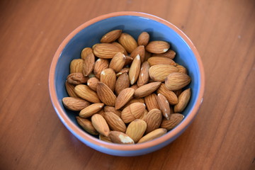 bowl of almond nuts 