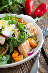 Salad with chicken and fresh vegetables