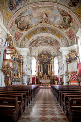 Fototapeta na wymiar Church in Austrian village Söll, Tirol, 