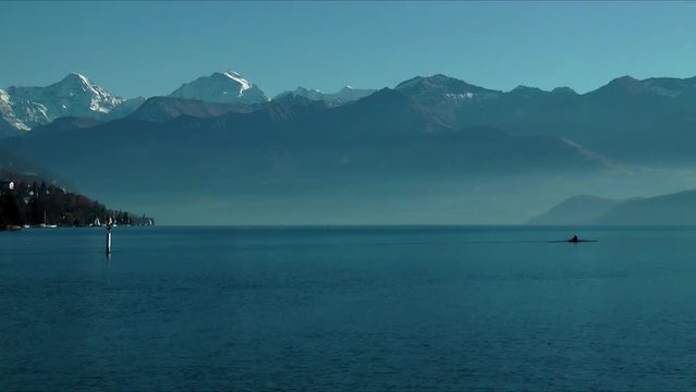 canoe crossing lake thun, Thuner See