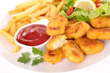 chicken or fish nugget with french fries