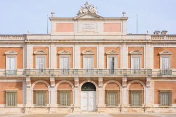 Fototapeta na wymiar Fachada del Palacio Real de Aranjuez, España