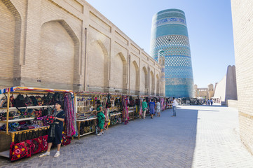 Obraz premium Street market in Itchan Kala, the walled inner town of the city of Khiva, Uzbekistan