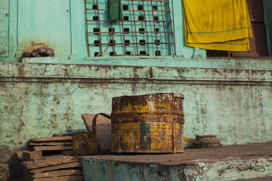 Turquoise Home, Varanasi, India. Exterior view.