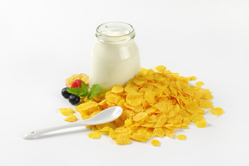corn flakes and white yogurt