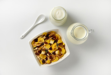 breakfast cereals, milk and white yogurt