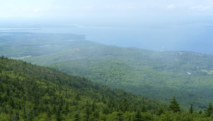 Acadia National Park is home to breathtaking natural landscapes that teem with diverse variety of fauna and flora, as well as Cadillac Mountain - tallest mountain on U.S. Atlantic coast  