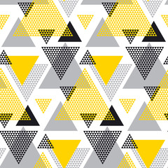 Gelbes und schwarzes kreatives wiederholbares Motiv mit Dreiecken für wr