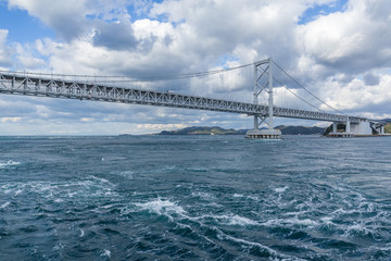 Fototapeta na wymiar Onaruto Bridge