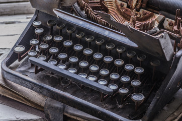 alte schreibmaschine