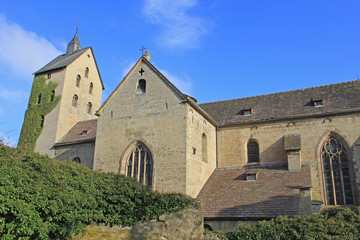Fototapeta na wymiar Gehrden: Ehem. Klosterkirche / Pfarrkirche (1184,Nordrhein-Westfalen)