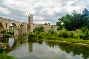 Fototapeta na wymiar Stone bridge in Besalu (Catalonia, Spain)