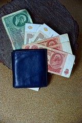 Кошелёк и советские деньги
